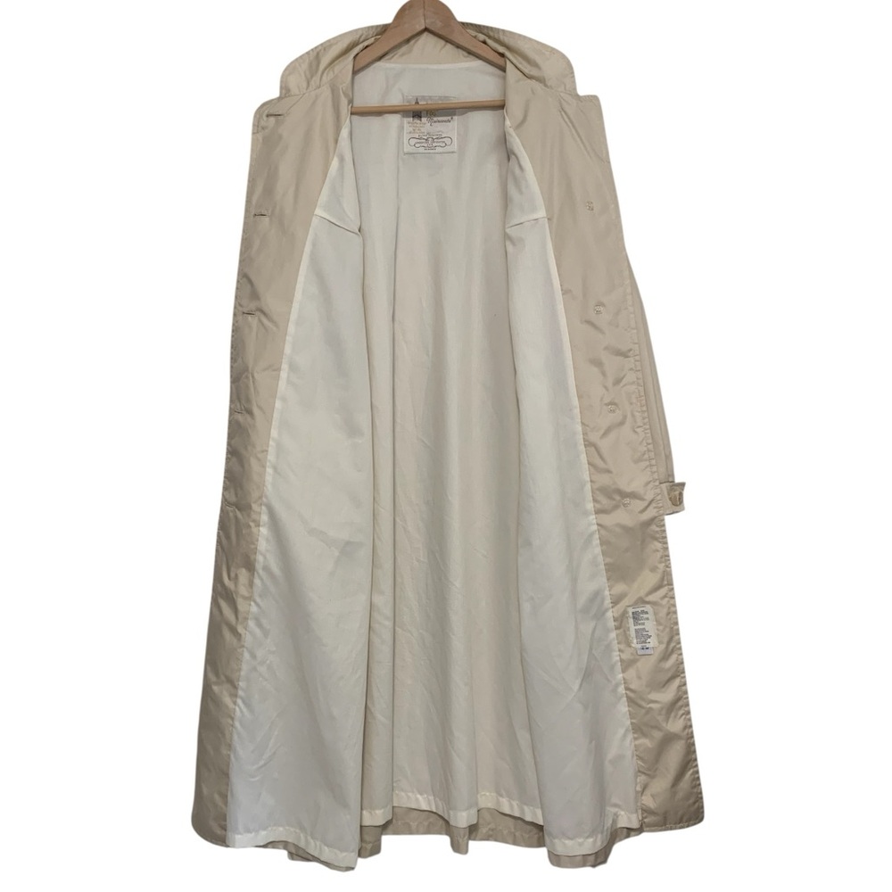 Vintage 80’s London Fog Nylon Rain Coat In Cream - Picture 10 of 14